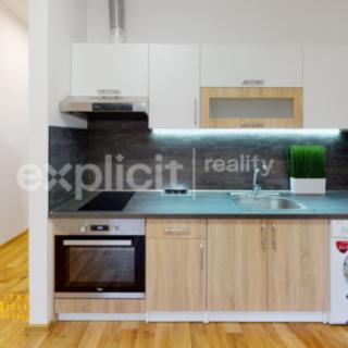 Pronájem bytu 1+kk a garsoniéry 22 m² Zlín, Lorencova