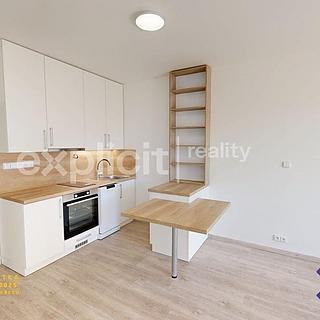 Pronájem bytu 1+kk, garsoniery 34 m&sup2; Zlín