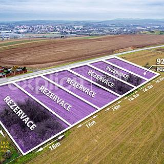 Prodej stavební parcely 922 m&sup2; Pohořelice