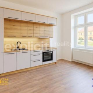 Pronájem bytu 2+kk 39 m² Žirovnice, Havlíčkovo náměstí