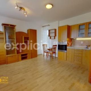 Pronájem bytu 1+kk, garsoniery 28 m² Fryšták