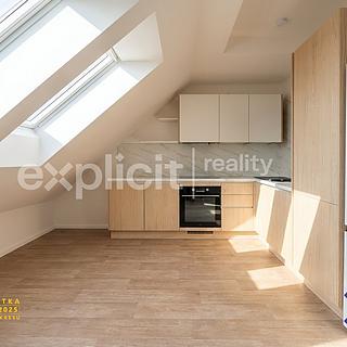 Prodej bytu 3+kk 75 m² Hostovlice