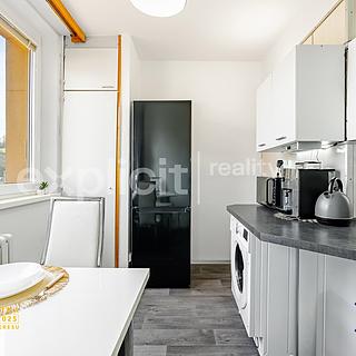 Prodej bytu 2+1 57 m² Luhačovice, Zahradní čtvrť