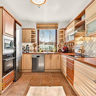 Prodej rodinného domu 239 m&sup2; Napajedla