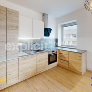Pronájem bytu 2+kk 62 m² Zlín, Lorencova