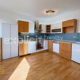 Pronájem bytu 1+kk, garsoniery 30 m&sup2; Zlín