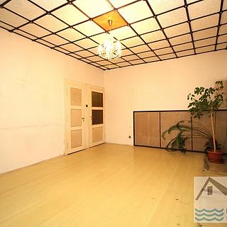 Prodej bytu 2+kk 71 m² Praha Košíře, Starokošířská