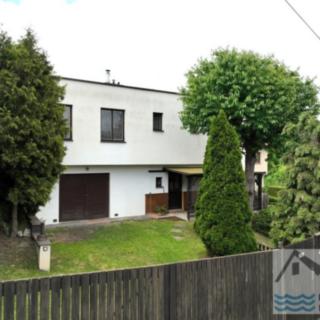 Prodej rodinného domu 214 m² Měchenice