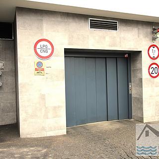 Prodej parkovacího místa 18 m&sup2; Praha