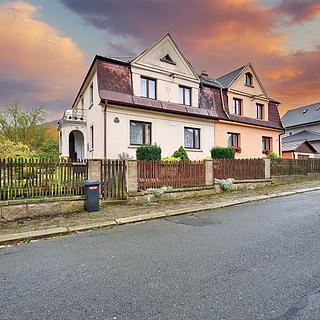 Prodej rodinného domu 160 m² Aš