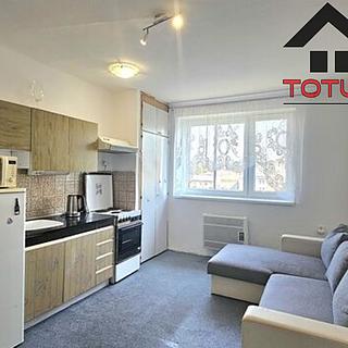 Pronájem bytu 1+kk a garsoniéry 25 m² Náchod, Nerudova