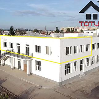 Pronájem obchodu 269 m² Jaroměř