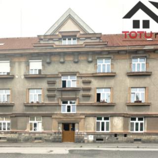 Pronájem bytu 2+kk 70 m² Jaroměř, Labská