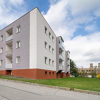 Prodej bytu 2+kk 45 m² Pohořelice, Znojemská