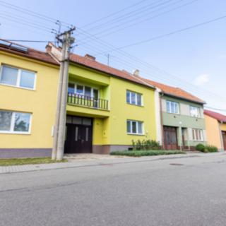 Prodej rodinného domu 175 m² Lipov
