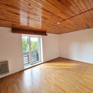Pronájem bytu 2+1 87 m² Olešná