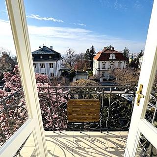 Pronájem bytu 2+1 90 m² Praha Vinohrady, Dykova