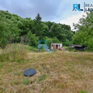 Prodej stavební parcely 677 m² Dobřany Šlovice