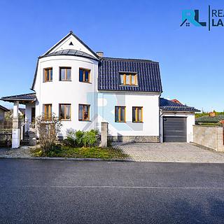 Prodej rodinného domu 225 m&sup2; Líně