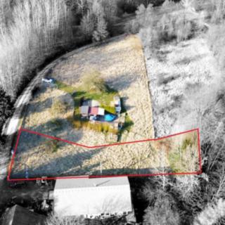 Prodej stavební parcely 1 075 m² Morašice Holičky