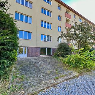 Pronájem obchodu 165 m&sup2; Praha