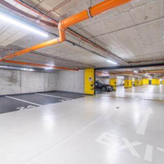 Pronájem parkovacího místa 15 m² Praha