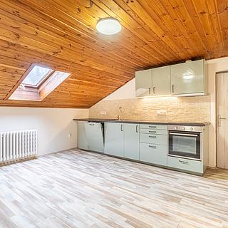 Pronájem bytu 3+kk 72 m&sup2; Praha