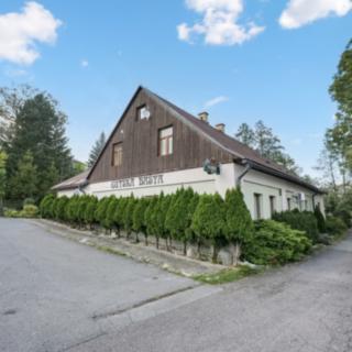 Prodej rodinného domu 410 m² Třinec