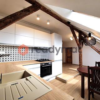 Prodej bytu 3+kk 65 m² Hodonín, Národní třída