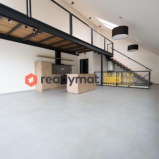 Prodej bytu 1+kk, garsoniery 75 m² Hodonín