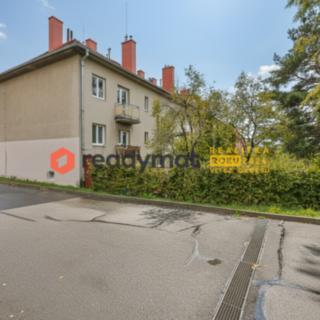 Prodej bytu 3+1 63 m² Uherský Brod, Na Dlouhých
