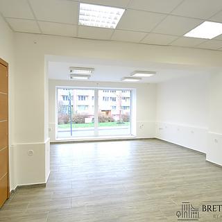 Pronájem obchodu 40 m² Odry