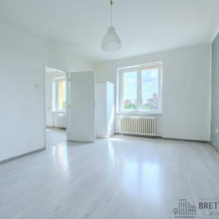 Prodej bytu 1+1 39 m² Ostrava Zábřeh, Svazácká