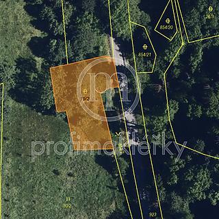 Prodej stavební parcely 896 m² Dvorce