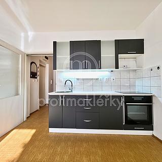 Prodej bytu 2+kk 40 m² Slavkov u Brna, Litavská