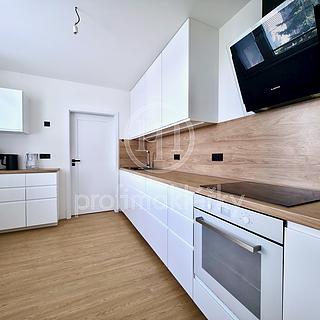 Prodej bytu 3+1 72 m² Olomouc Holice, U cukrovaru