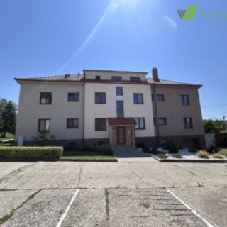 Prodej bytu 4+kk 99 m² Blatnice pod Svatým Antonínkem
