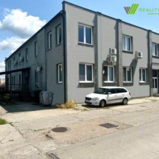 Prodej obchodu 400 m² Dubňany