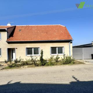 Prodej rodinného domu 180 m² Nenkovice