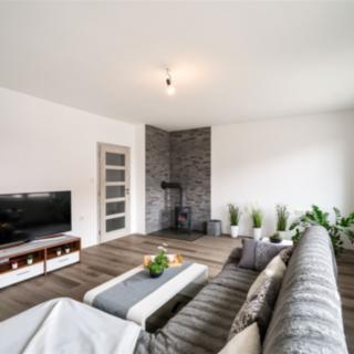 Prodej rodinného domu 225 m² Ladná, Růžová