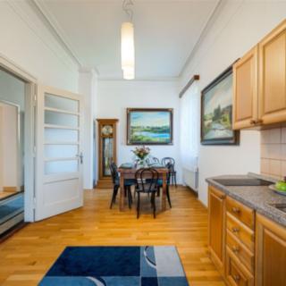 Prodej vily 405 m² Šumná