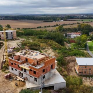 Prodej bytu 2+kk 57 m² Hodonice