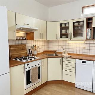 Pronájem bytu 2+1 58 m² Znojmo, Holandská