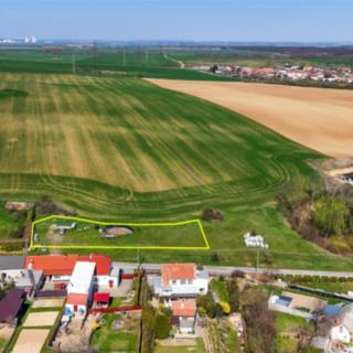 Prodej stavební parcely 1 133 m² Višňové