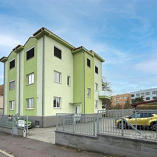 Prodej bytu 2+kk 64 m² Znojmo