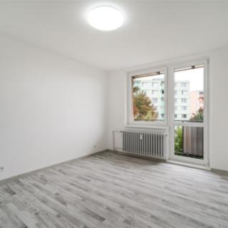 Pronájem bytu 2+1 59 m² Znojmo, Dukelských bojovníků