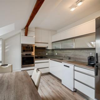 Prodej bytu 4+kk 145 m² Znojmo, Loucká