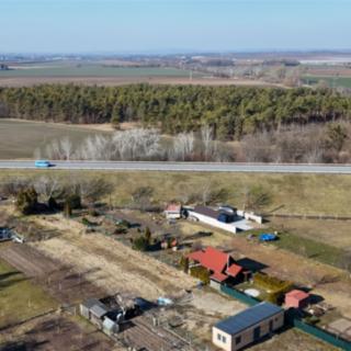Prodej zahrady 1 599 m² Břeclav