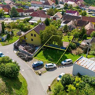 Prodej stavební parcely 393 m² Dyje