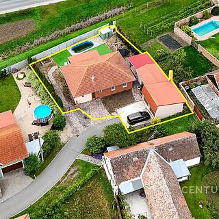 Prodej rodinného domu 98 m² Vrbovec